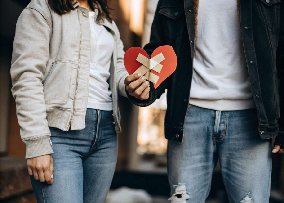 Relación sana y feliz: descubre los pilares esenciales como la comunicación abierta, el respeto y la resolución de conflictos